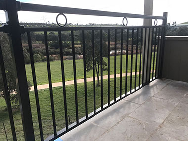 Handrail and Balustrade 1