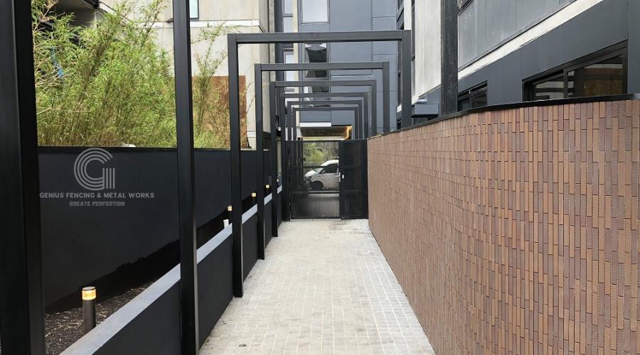 Mid Rise Apartment Balcony Balustrade & Entrance Gate & Privacy Screen @ Prahran