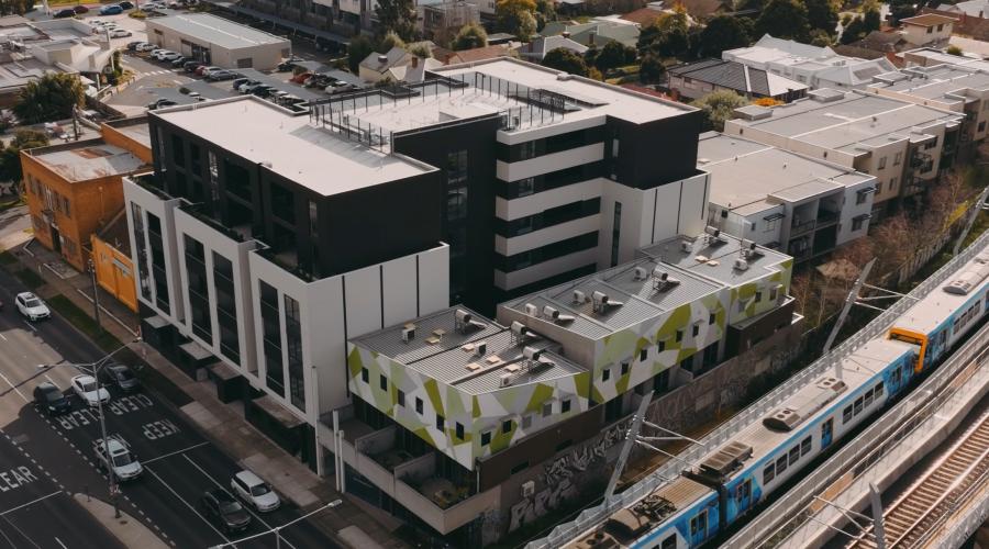 Preston Mid Rise Apartment